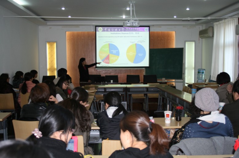 437ccm·必赢国际第四期学术午餐会,任锦鸾副院长解读“英国高等教育管理模式”